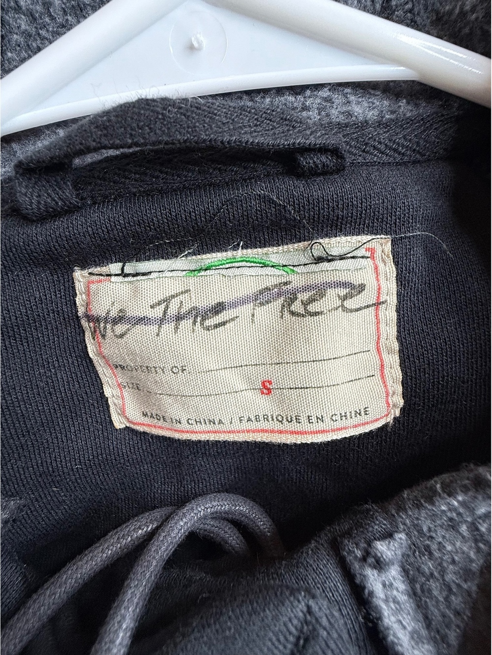 Free People Gray Cropped Hoodie Sweatshirt Size Small - Picture 4 of 7